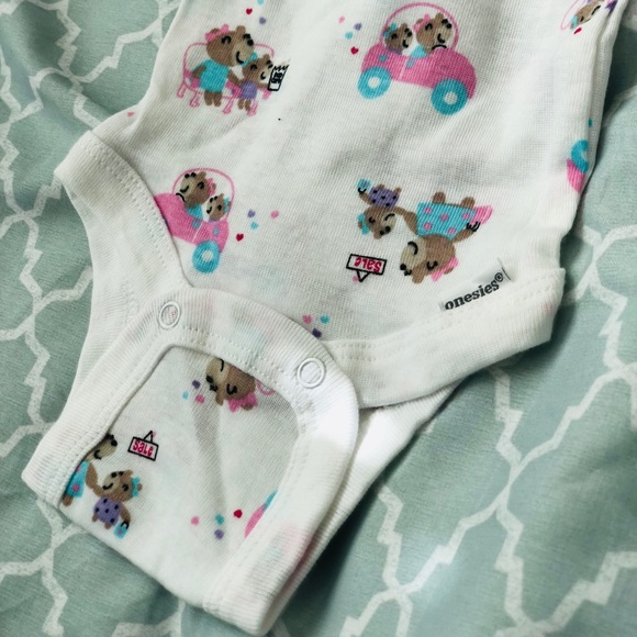 Onsie - Picture 2 of 8